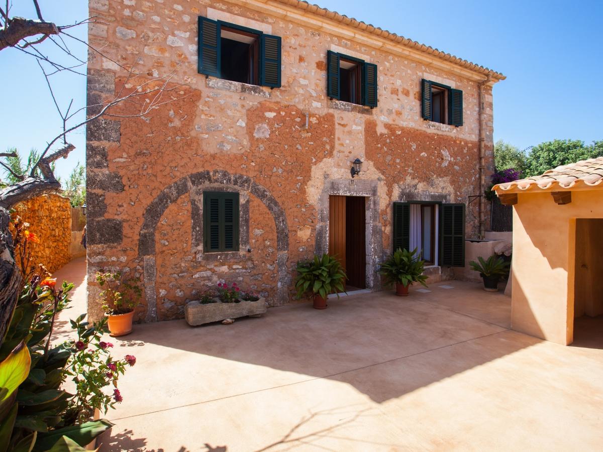 Villa Paula Llombarts 外观 照片