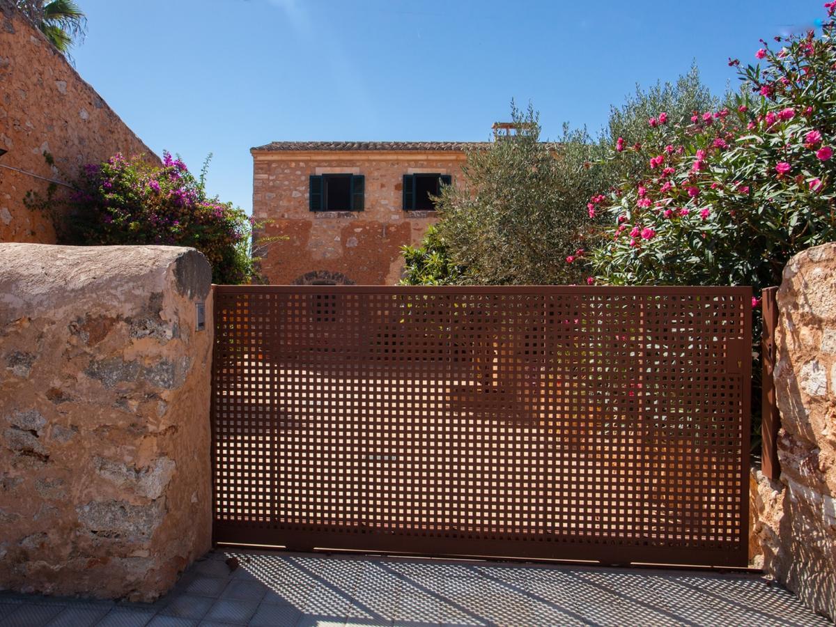 Villa Paula Llombarts 外观 照片